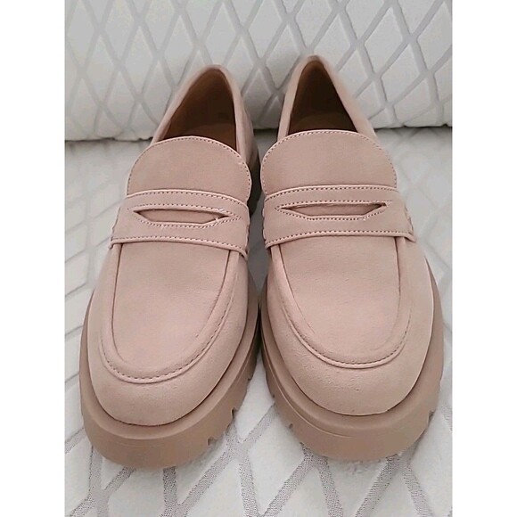 NWOT A New Day Tan Women's CHUNKY Faux Suede Penny Loafer Lug Sole Size 8 - Picture 2 of 8